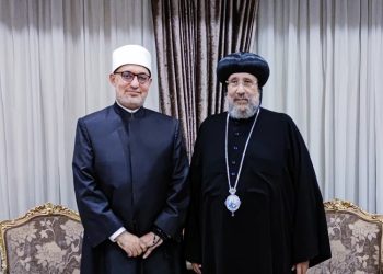الأنبا إرميا يستقبل مفتي الجمهورية في المركز الثقافي القبطي الأرثوذكسي