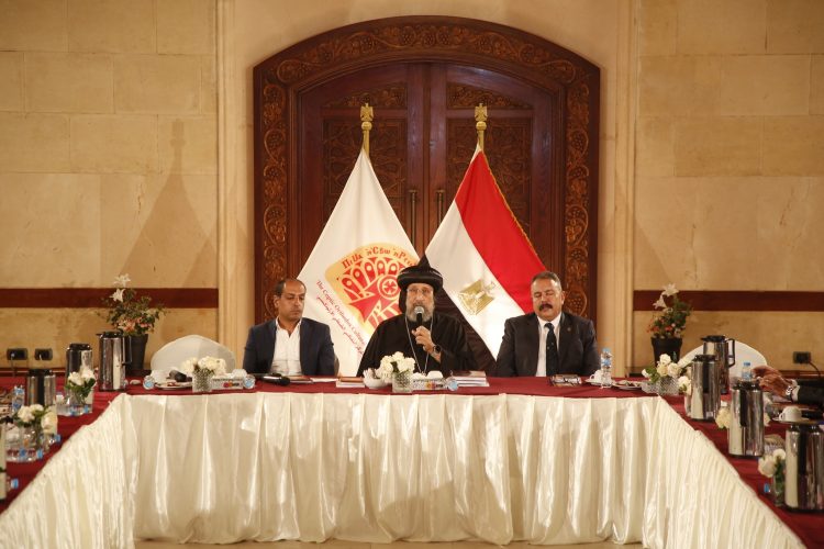 (العربية) أولى سلسلة ندوات “كاتب وكتاب” بعنوان «أبطال النصر … شهادات وتكريم»