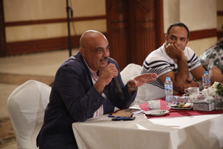 (العربية) صالون المركز يناقش..  “المنظومة الصحية في مصر: الواقع والمأمول”