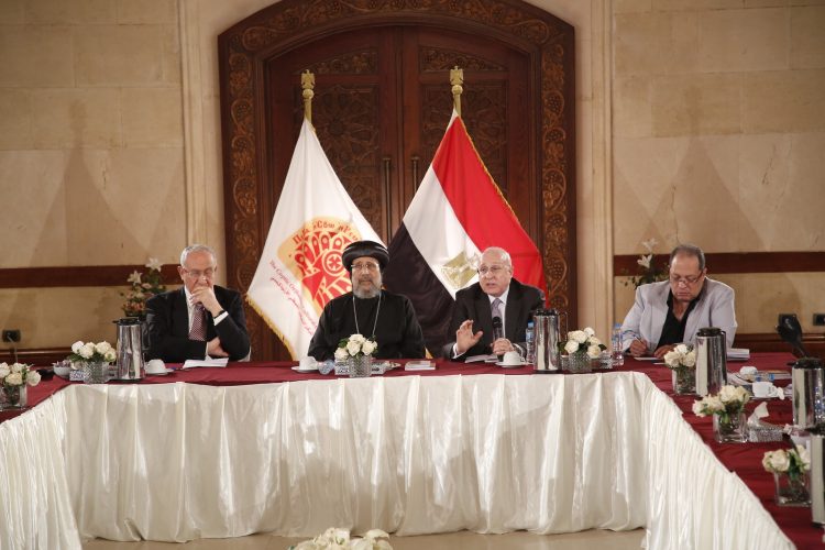 صالون المركز يناقش..  “المنظومة الصحية في مصر: الواقع والمأمول”