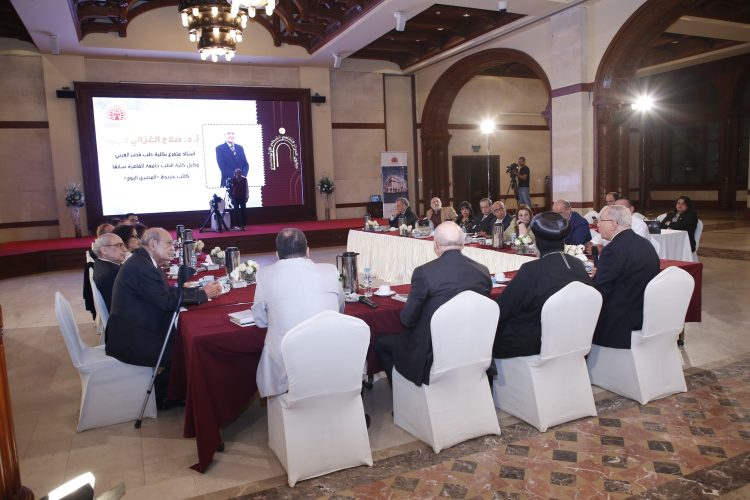 (العربية) صالون المركز يناقش..  “المنظومة الصحية في مصر: الواقع والمأمول”