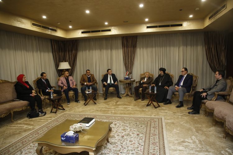 ندوة كاتب وكتاب بعنوان “كيف أصبحت الصين من أقوى دول العالم اقتصاديا؟ فصول من نموذج ملهم للتغيير والتنمية”