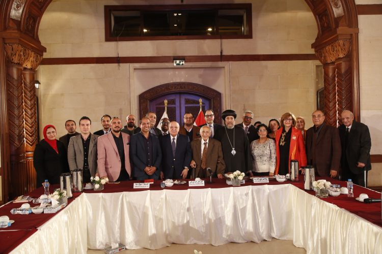 ندوة كاتب وكتاب بعنوان “كيف أصبحت الصين من أقوى دول العالم اقتصاديا؟ فصول من نموذج ملهم للتغيير والتنمية”