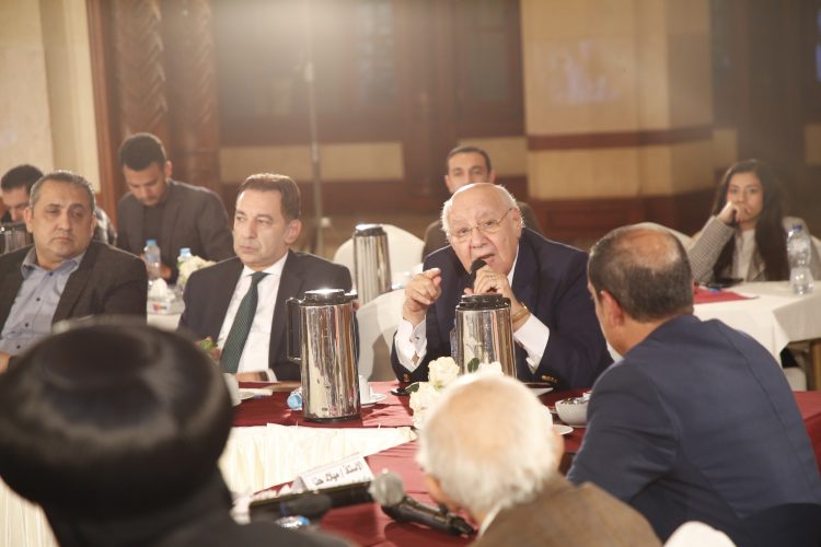ندوة كاتب وكتاب بعنوان “كيف أصبحت الصين من أقوى دول العالم اقتصاديا؟ فصول من نموذج ملهم للتغيير والتنمية”