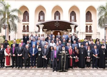 تهنئة الدكتور القس أندريه زكي رئيس الطائفة الإنجيلية بعيد الميلاد المجيد