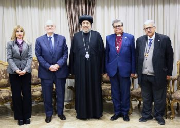 نيافة الأنبا أرميا يستقبل الأمين العام لمجلس كنائس الشرق الأوسط الدكتور ميشال عبس ووفد من المجلس