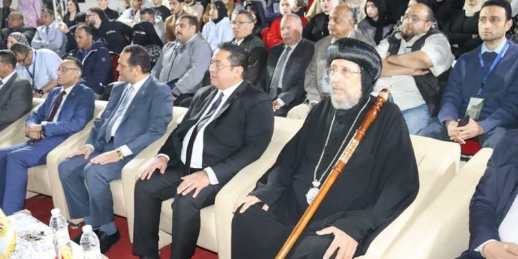 تحت شعار "رمضان يجمعنا" | نيافة الانبا ارميا يشارك فى ختام فعاليات ملتقى الإنشاد الديني والترانيم – الموسم الثاني، بمعهد إعداد القادة بحلوان
