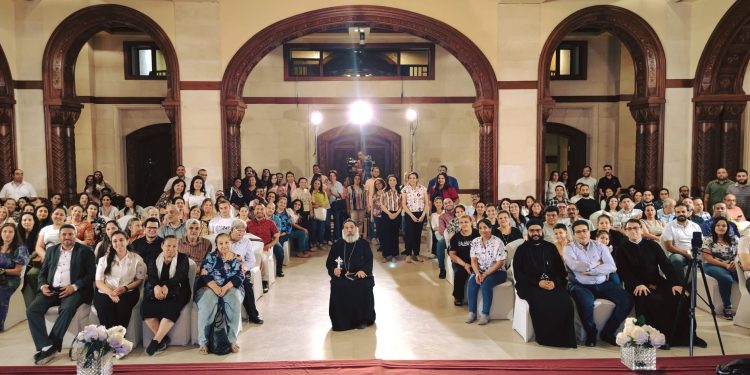 لقاء لأمناء ومساعدي خدام المرحلة الثانوية في قاعة المؤتمرات الكبرى بالمركز الثقافي القبطي الأرثوذكسي