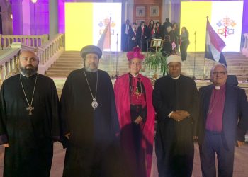 نيافة الأنبا إرميا يشارك في حفل سفارة الفاتيكان بمناسبة الاحتفال بالعيد العاشر لتنصيب قداسة البابا فرنسيس