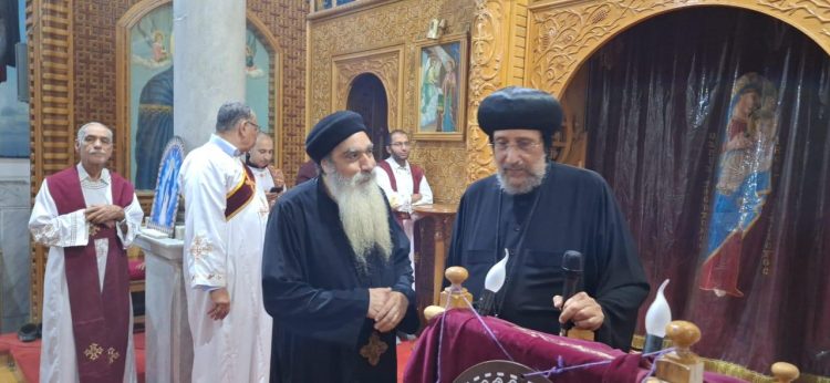 نيافة أنبا إرميا يلقى عظة روحية في كنيسة السيدة العذراء والقديس أنبا باخوميوس بالإسكندرية