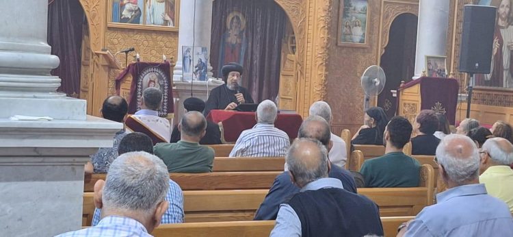 نيافة أنبا إرميا يلقى عظة روحية في كنيسة السيدة العذراء والقديس أنبا باخوميوس بالإسكندرية