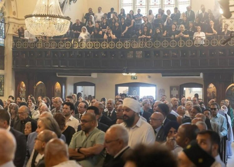 صلاة جناز القمص أنطونيوس ثابت شنوده، كاهن كنيسة مار مرقس بكينزينغتون ووكيل إيبارشية لندن