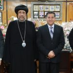 نيافة الأنبا إرميا يهنئ الأمين العام لبيت العائلة المصرية أ. د. مصطفى عبد الغني لتكليفه نائبًا لرئيس جامعة الأزهر لفرع البنات وشئون الوافدين