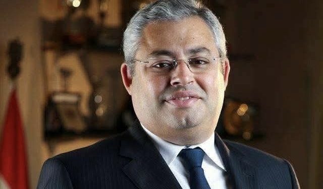 نيافة الأنبا إرميا يهنئ الأستاذ الدكتور رامي ماهر غالي بمناسبة تعيينه نائبًا لرئيس جامعة عين شمس لشؤون التعليم والطلاب
