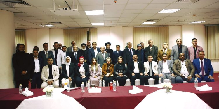 شباب بيت العائلة يعقدون لقاءً موسعًا مع الكيانات الشبابية لتعزيز قيم المواطنة والتماسك المجتمعي