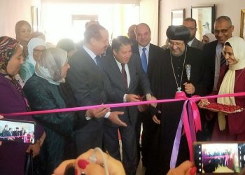 في مشهد يجسد الوحدة الوطنية…نائب رئيس جامعة الأزهر يفتتح المعرض الفني لكلية التربية للبنات بحضور رئيسَي الأعلى للثقافة والمركز الثقافي القبطي الأرثوذكسي
