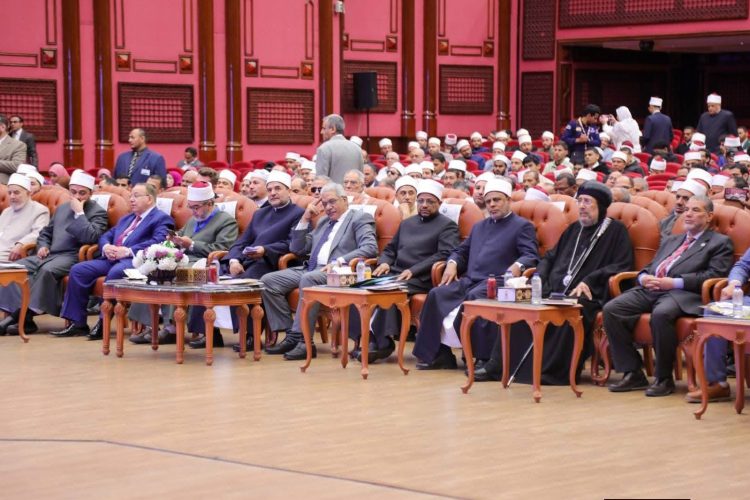 افتتاح المؤتمر الدولي الخامس لكلية الدعوة الإسلامية بجامعة الأزهر بحضور نيافة الأنبا ارميا